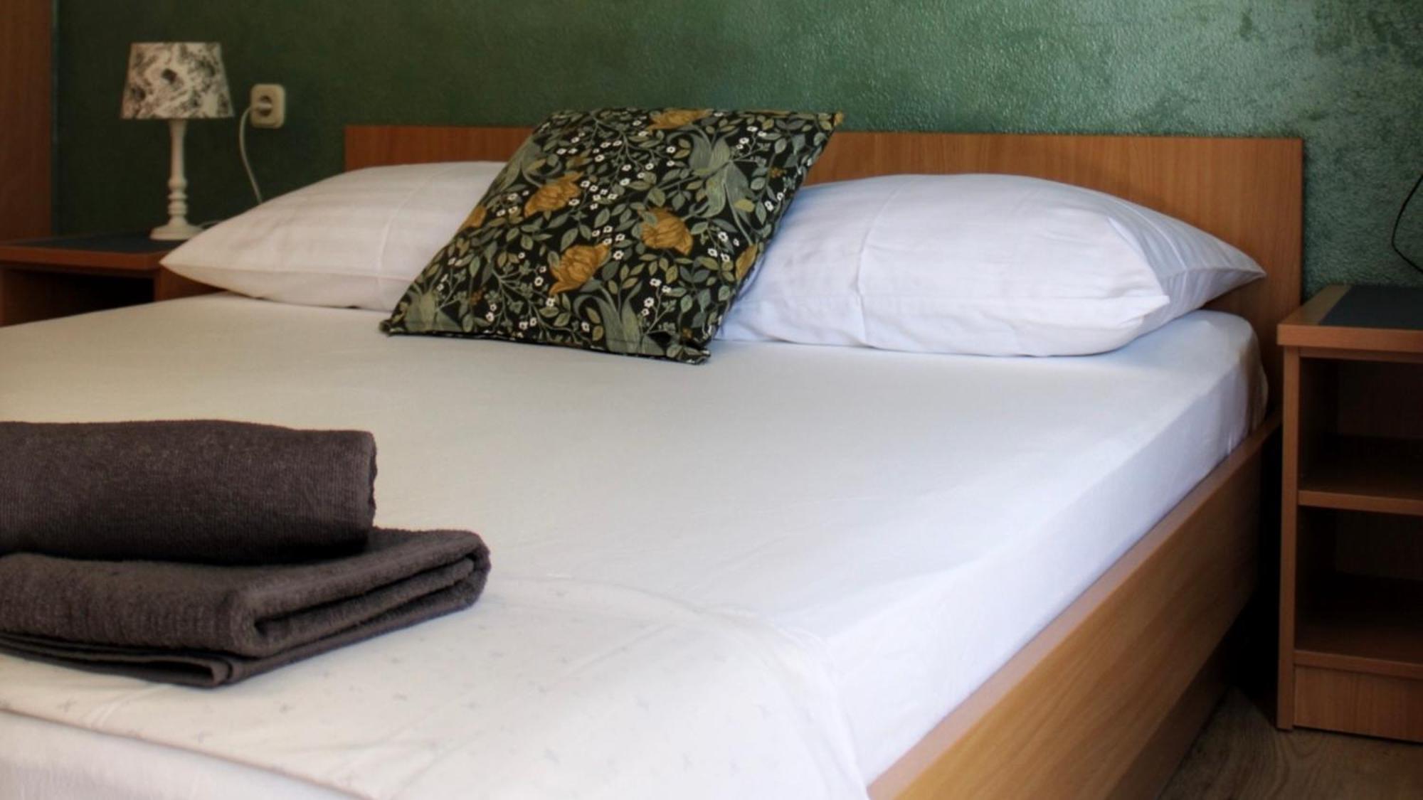 Studio Laura-Spacious Studio On The Main Beach Makarska Exterior foto