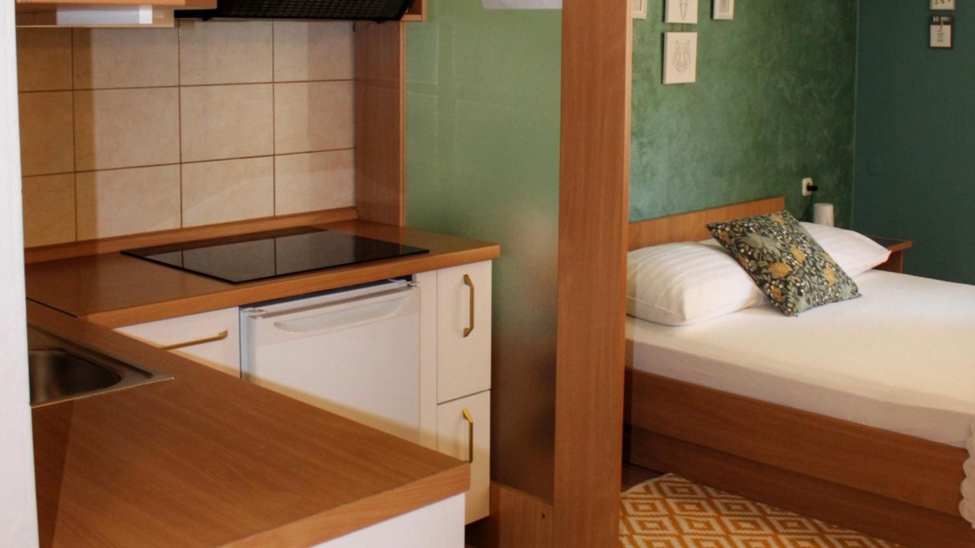 Studio Laura-Spacious Studio On The Main Beach Makarska Exterior foto